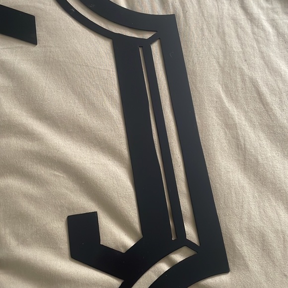 20” Monogramed Crest with Initials MJT. Black. Made of steel. - Picture 3 of 8